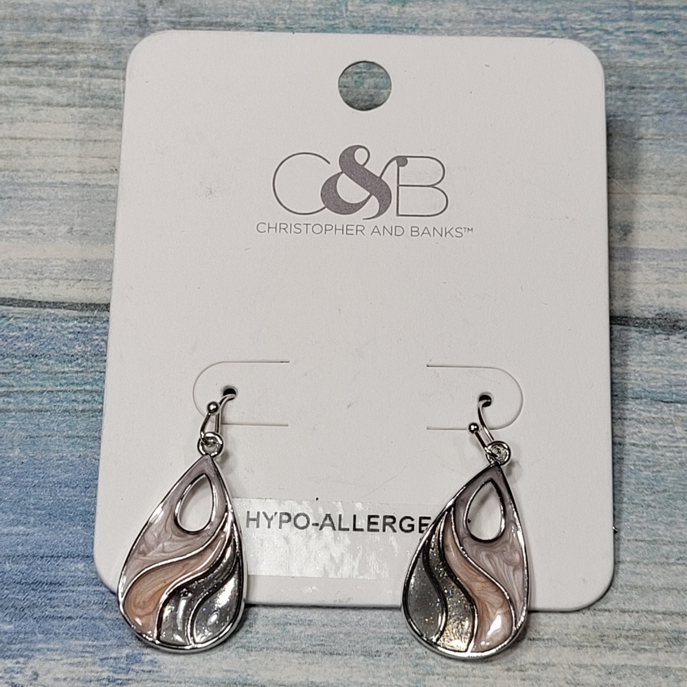 Christopher & Banks Silver and Pink Jewelry Set. - Picture 2 of 12